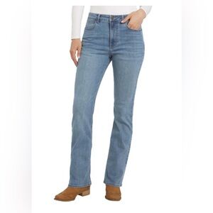 Wrangler Women's Light Wash Bootcut Jeans